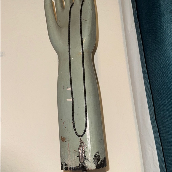 King Baby Pendant - Picture 3 of 9